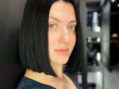 Снежана Бабкина постриглась