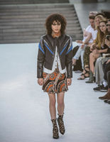 Louis Vuitton Resort 2018 show