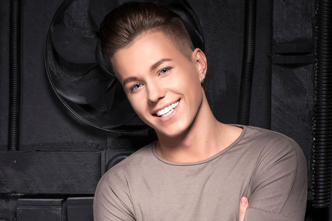 Владислав Курасов