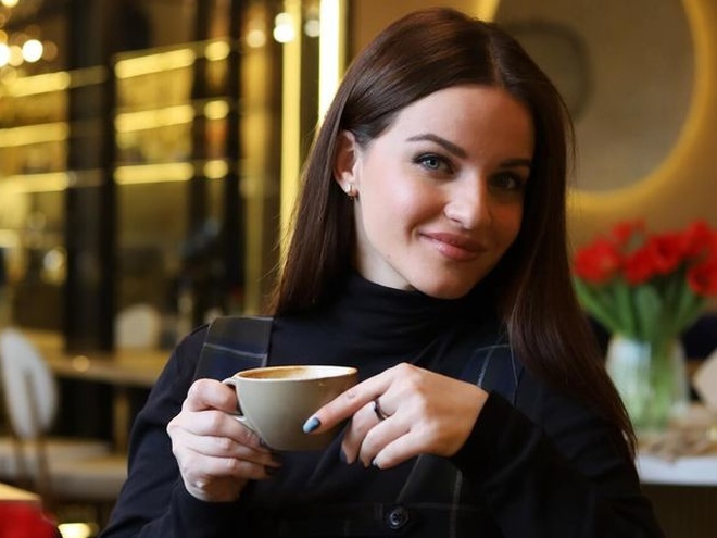 Відома ведуча зробила операцію зі зменшення грудей