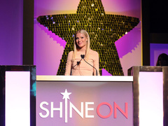  Good Housekeeping’s Shine On Awards