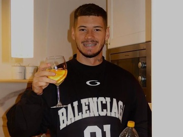 «Втікач» Волошин поскаржився, що його віллу на Балі за 370 тисяч доларів затопило