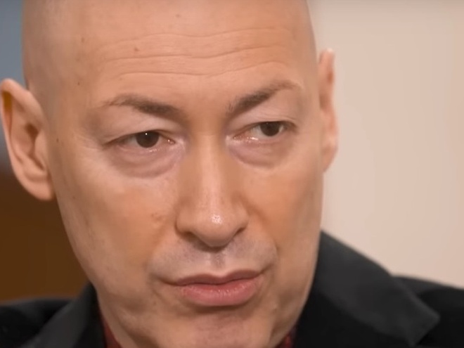 Гордон показав, як Кіркоров ударив глядача букетом в обличчя – відео