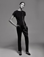 PODOLYAN BLACK