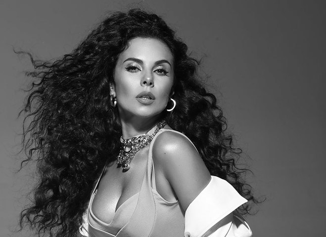 Настя Каменских в мексиканском Playboy