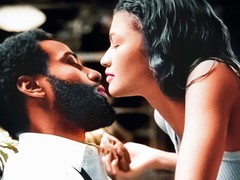 Малкольм и Мари