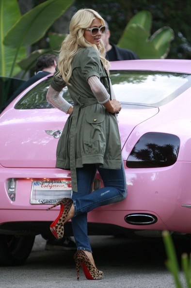 Пэрис Хилтон