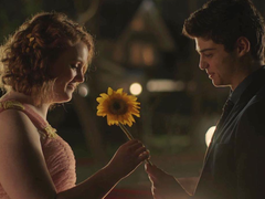 Записки влюбленных: 5 романтических комедий от Netflix