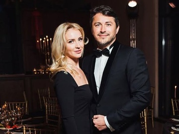 «Найкраще, що могло трапитись у моєму житті»: Притула показав фото дружини з доньками