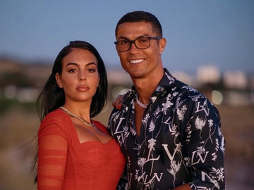 Кохана Роналду про втрату сина: Я маю причини рухатися далі і бути сильною