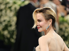 Ніколь Кідман неочікувано з'явилася на Met Gala 2025 з короткою стрижкою