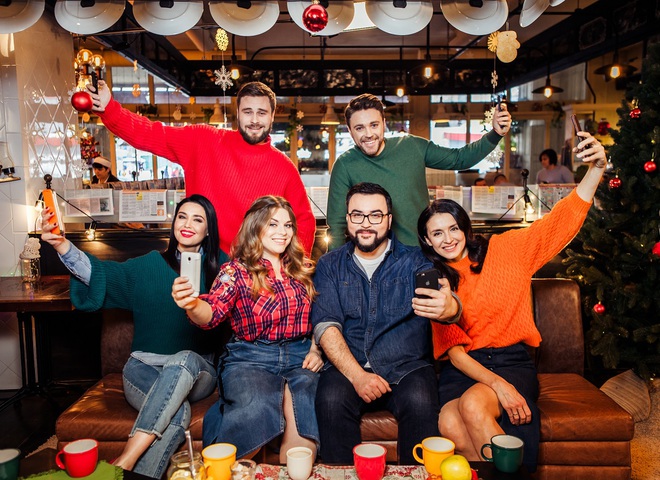 ведущие "Сніданку з "1+1"