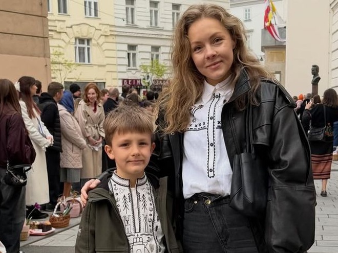 «Мій найкращий проєкт у житті»: Шоптенко показала рідкісні фото з сином-іменинником