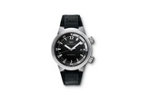 Приємного занурення з  IWC 