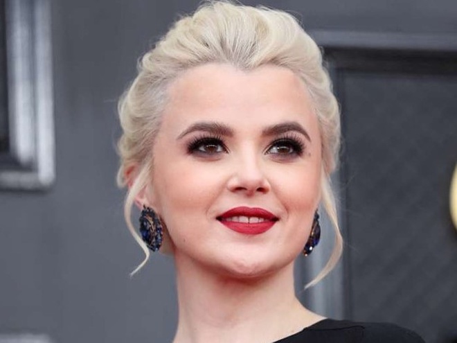 Міка Ньютон про серіал "Кадетство", де грали її пісні: Я шкодую, що були такі часи