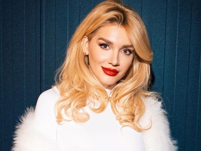 Міша Романова зізналася, яку суму соцдопомоги отримує у Німеччині як біженка