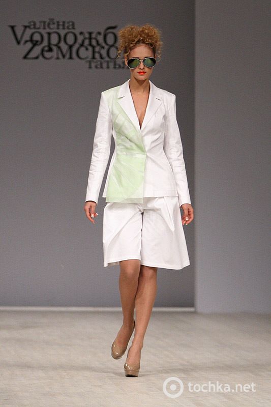 Показ Татьяна ЗЕМСКОВА / Елена ВОРОЖБИТ