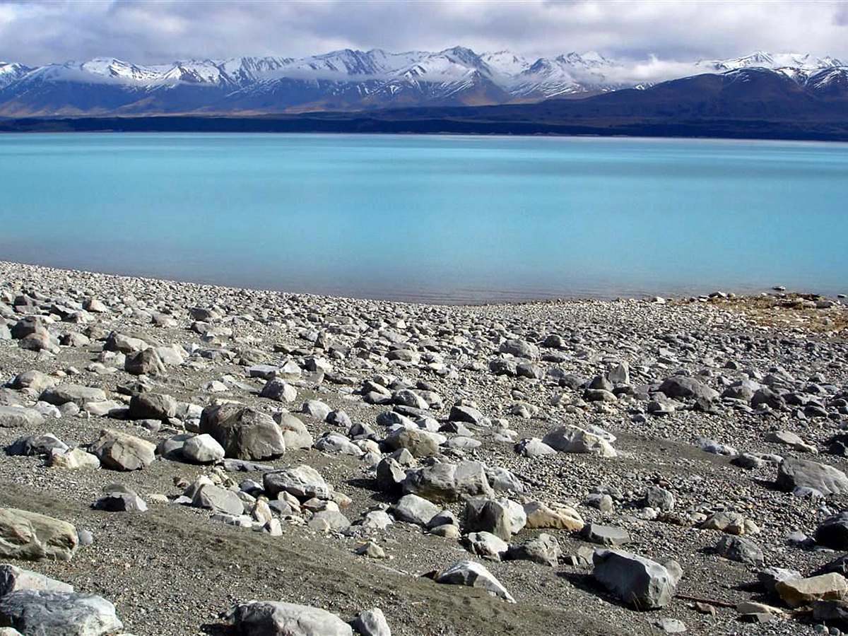 Озеро Пукаки