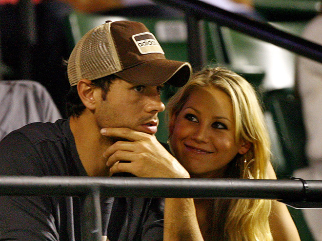 Енріке Іглесіас і Ганна Курнікова