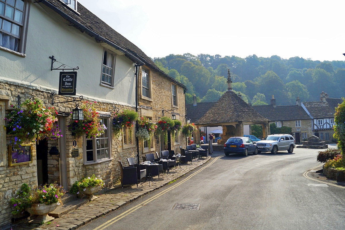 Деревня Castle Combe