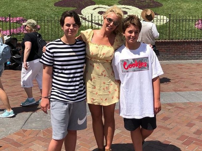 Брітні Спірс возз'єдналася з молодшим сином після багатьох років відчуження