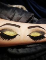 Макияж на руках и ногах