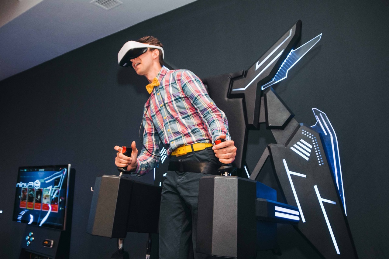 В Киеве прошла селебритиз-презентация игры RevolVR "Дикий запад"