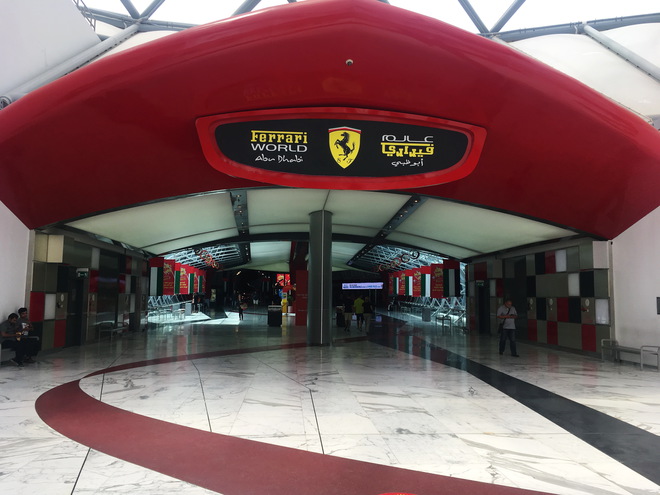 Ferarri World Абу Даби