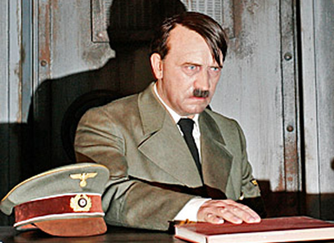 Адольф Гітлер