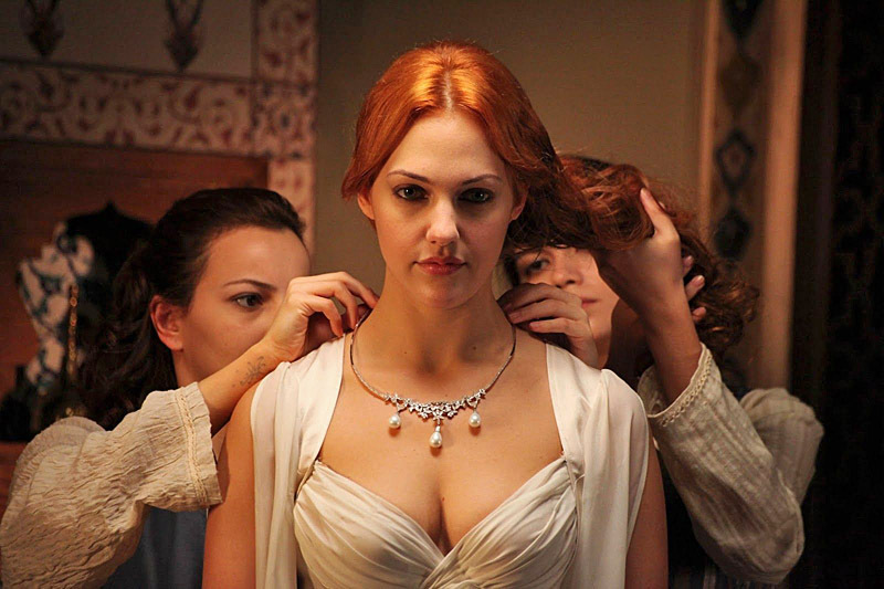 Мерьем Узерли