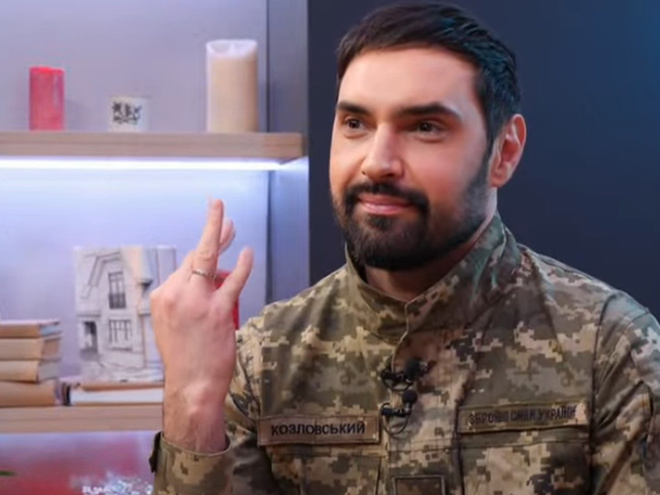 Віталій Козловський таємно одружився: перше фото з дружиною