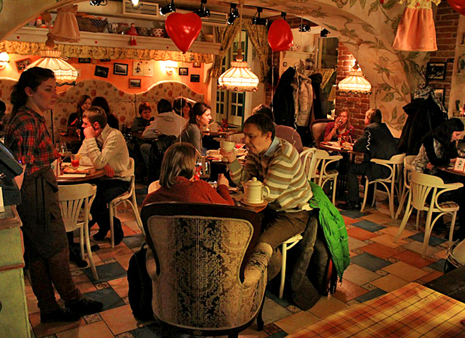 Рестораны Санкт-Петербурга: Гости