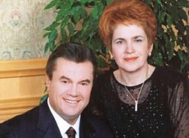 Президент України з дружиною