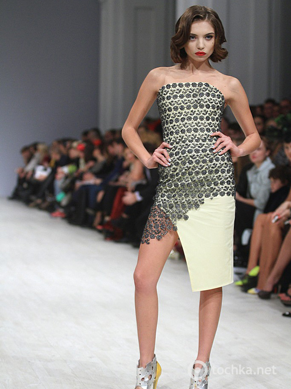 показ ANOUKI BICHOLLA