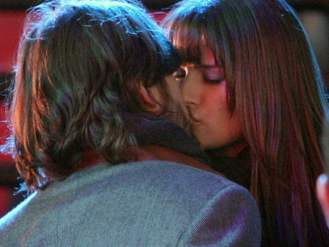 Эштон Катчер изменяет Дэми Мур?