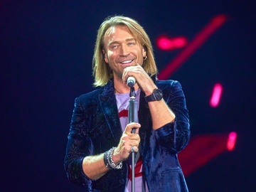 «Втікач» Винник повертається на сцену: до яких країн їде з концертами