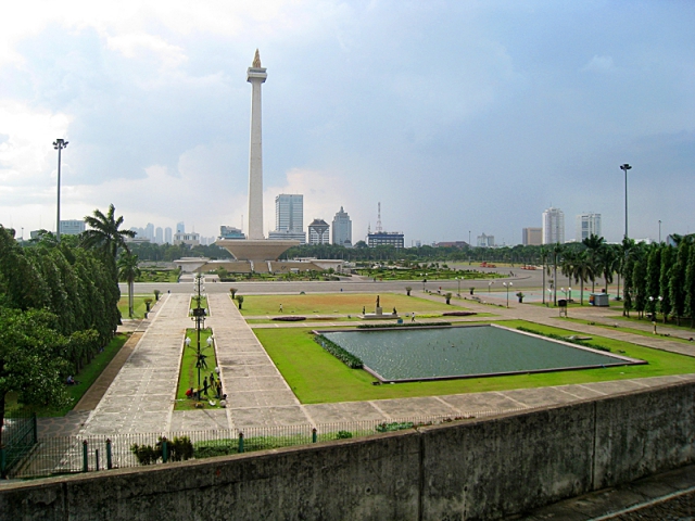 5 крупнейших городских площадей в мире: Площадь Медан Мердека, Джакарта, Индонезия