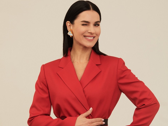 Маша Єфросиніна