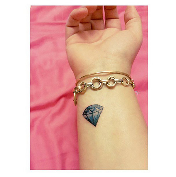 Оригинальный татуировки для любителей моды