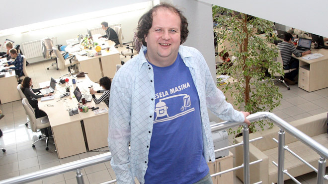 группа Тик, Виктор Бронюк