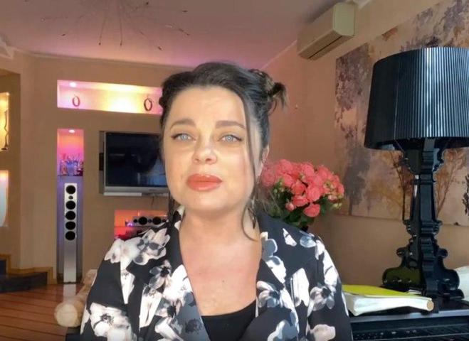 Наташа Королева