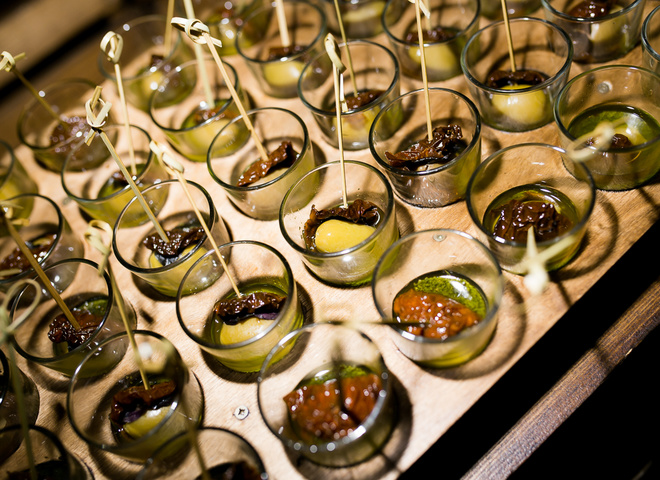 Вечеринка в честь дня рождения Анатолия Анатолича