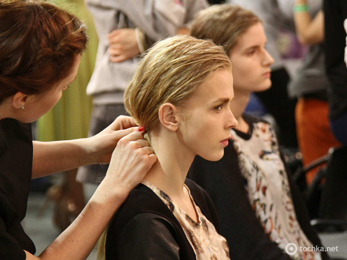 Бекстейдж п'ятого дня UFW: ELENA BURENINA