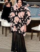 Показ Chanel на Неделе высокой моды в Париже