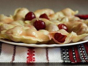 Вареники с черешней