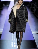 Жан Поль Готье пропагандирует роскошь