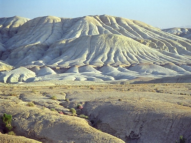Меловые горы Актау, нац. парк Алтын-Емель