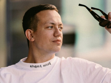 Дурнєв пояснив, чому не зустрічається з дівчатами більше 2 тижнів