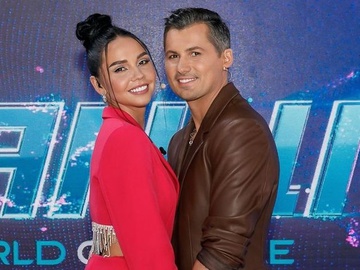 «Неймовірно щасливий, що ти вибрала мене»: Женя Кот зворушливо привітав дружину з днем народження