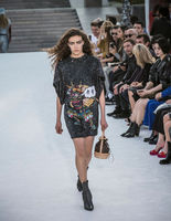 Louis Vuitton Resort 2018 show